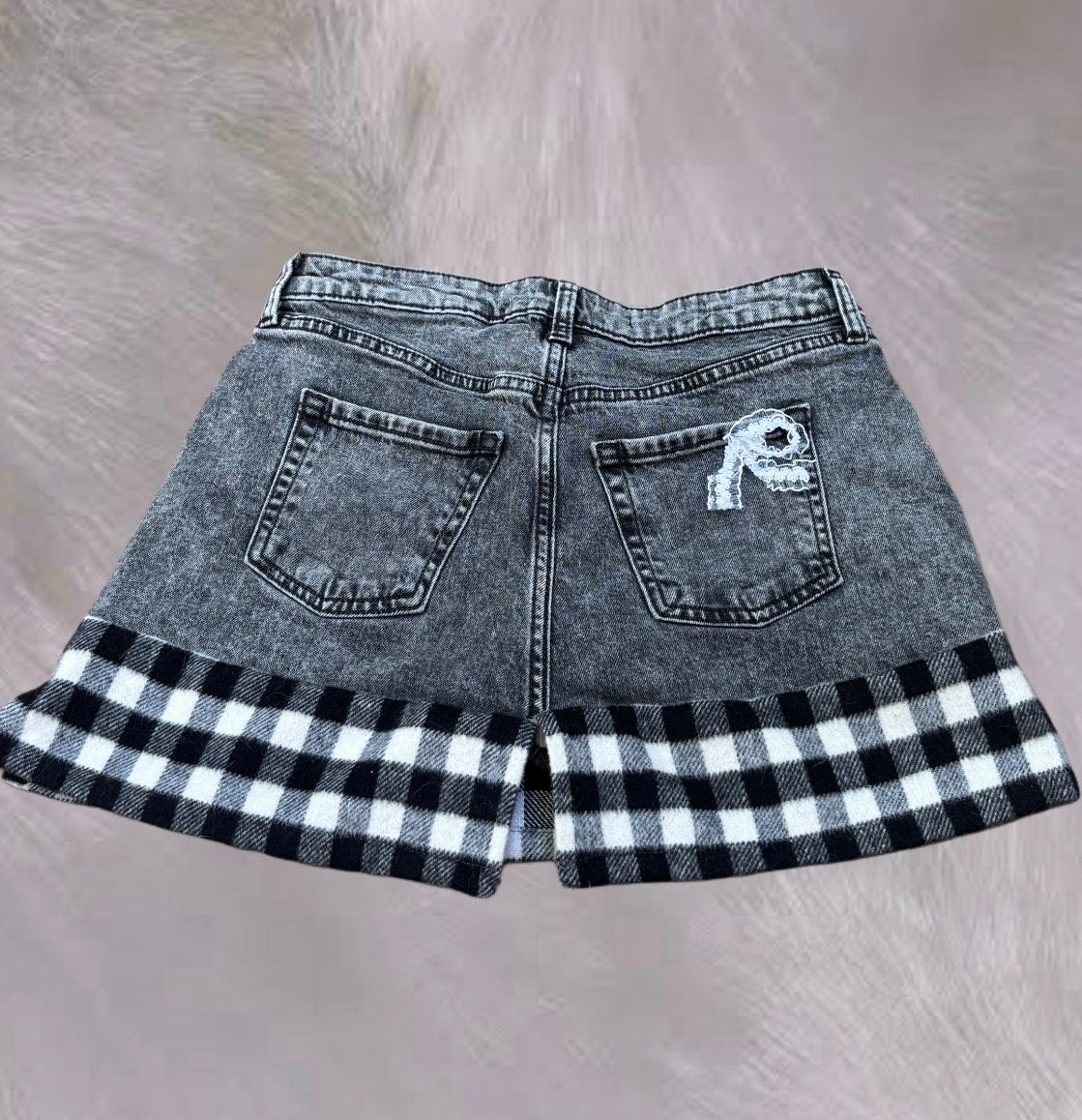 1/1 Mini Skirt